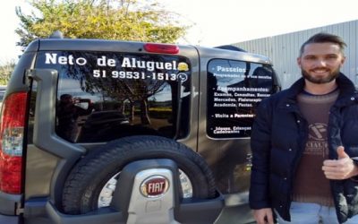 Neto de Aluguel profissional leva idosos para passeios e consultas médicas